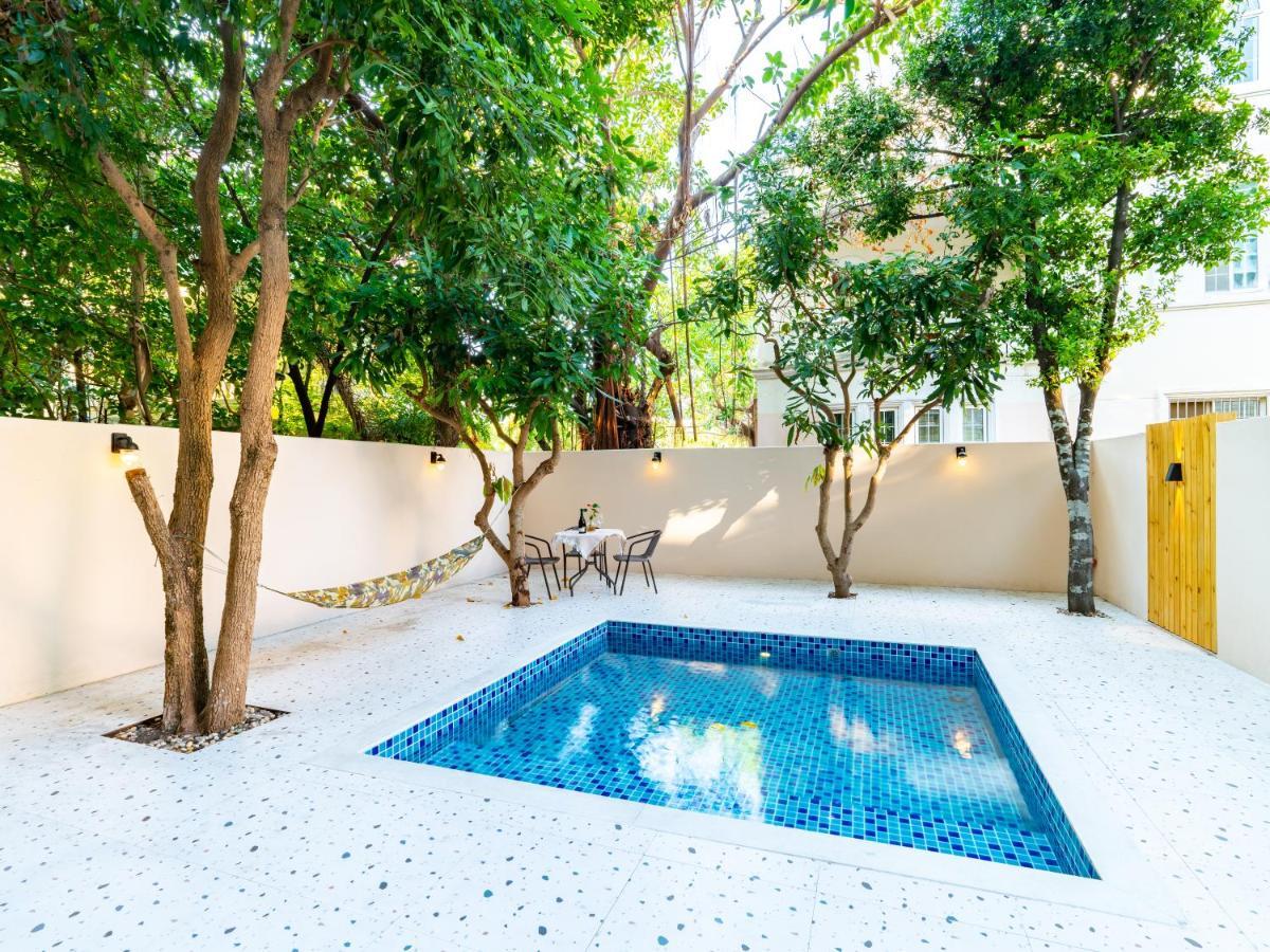 Beihai Silver Beach Yintai Time Seaview Villa Hotel 외부 사진